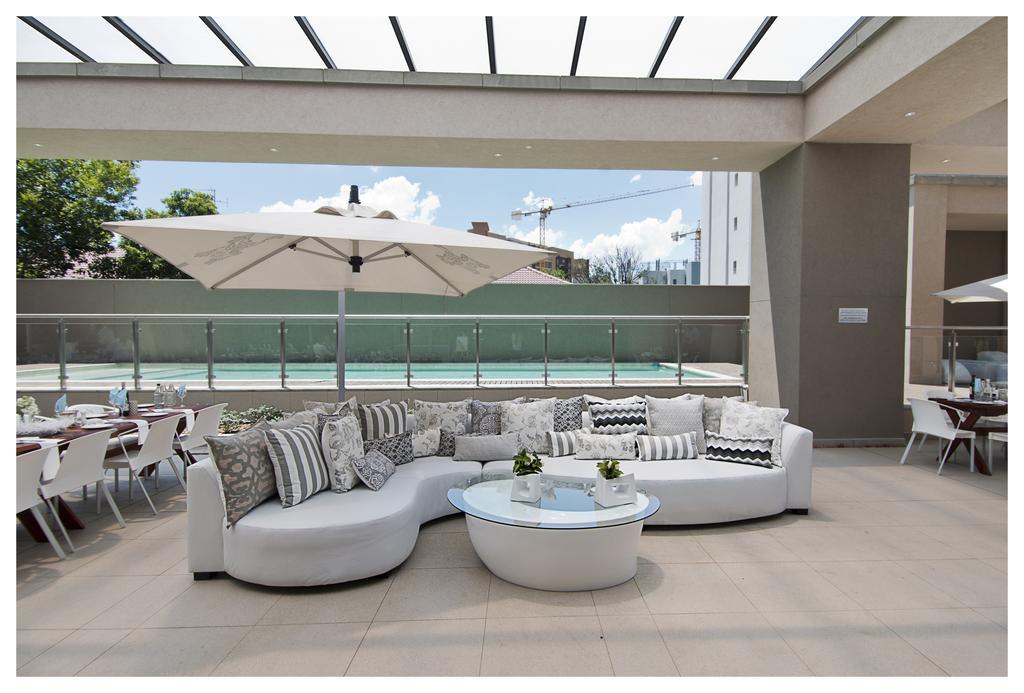 Sandton Skye Johannesburg Luxury Apartment Joanesburgo Exterior foto